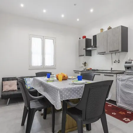 Mare Blu باليرمو